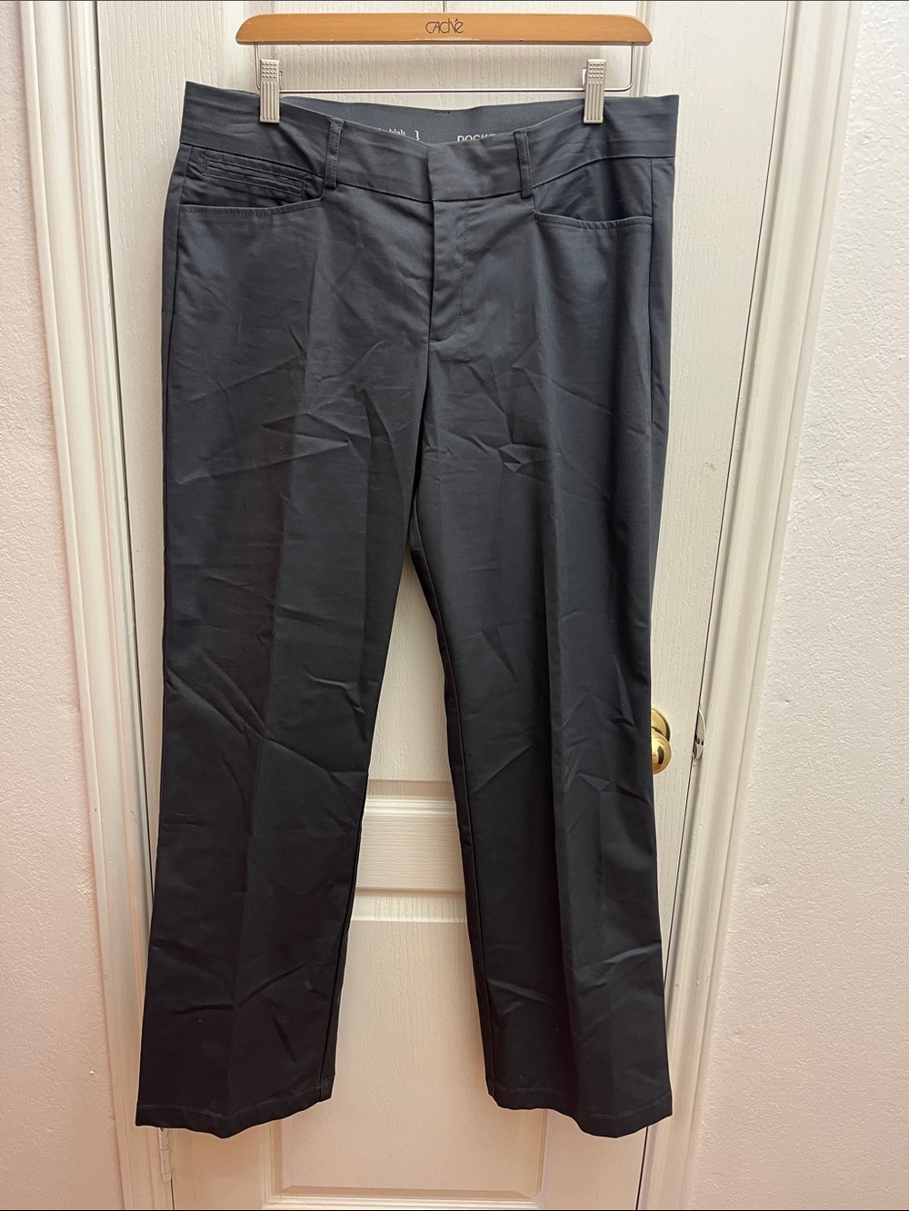 Dockers Women's Straight-Leg Pants in Black